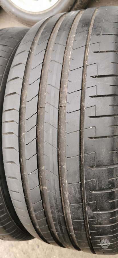 Pirelli, summer 255/40 R20