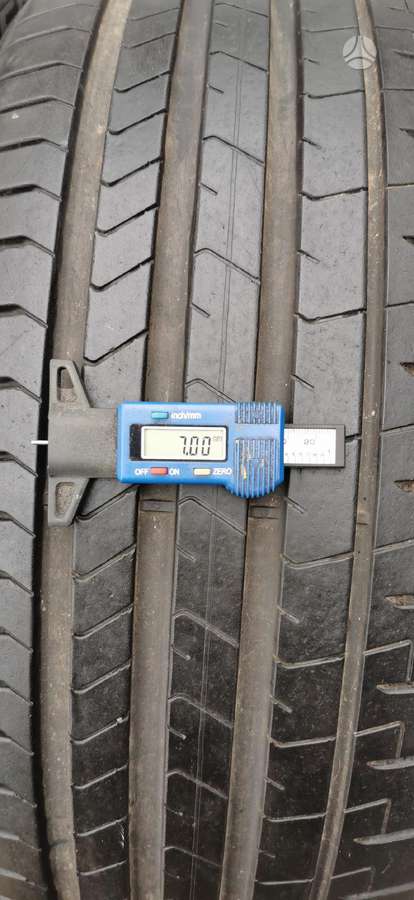 Pirelli, летние 255/40 R20