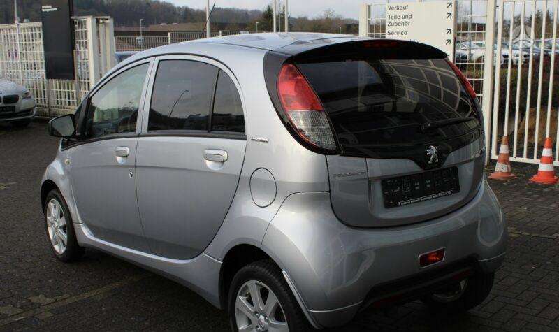 Peugeot iOn dalimis. Europa