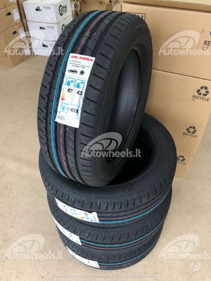 Lassa Driveways, summer 215/55 R17