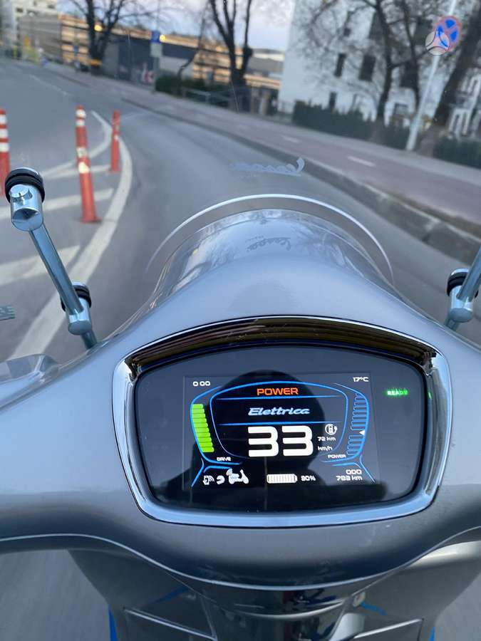 Piaggio Vespa, мотороллеры / мопеды