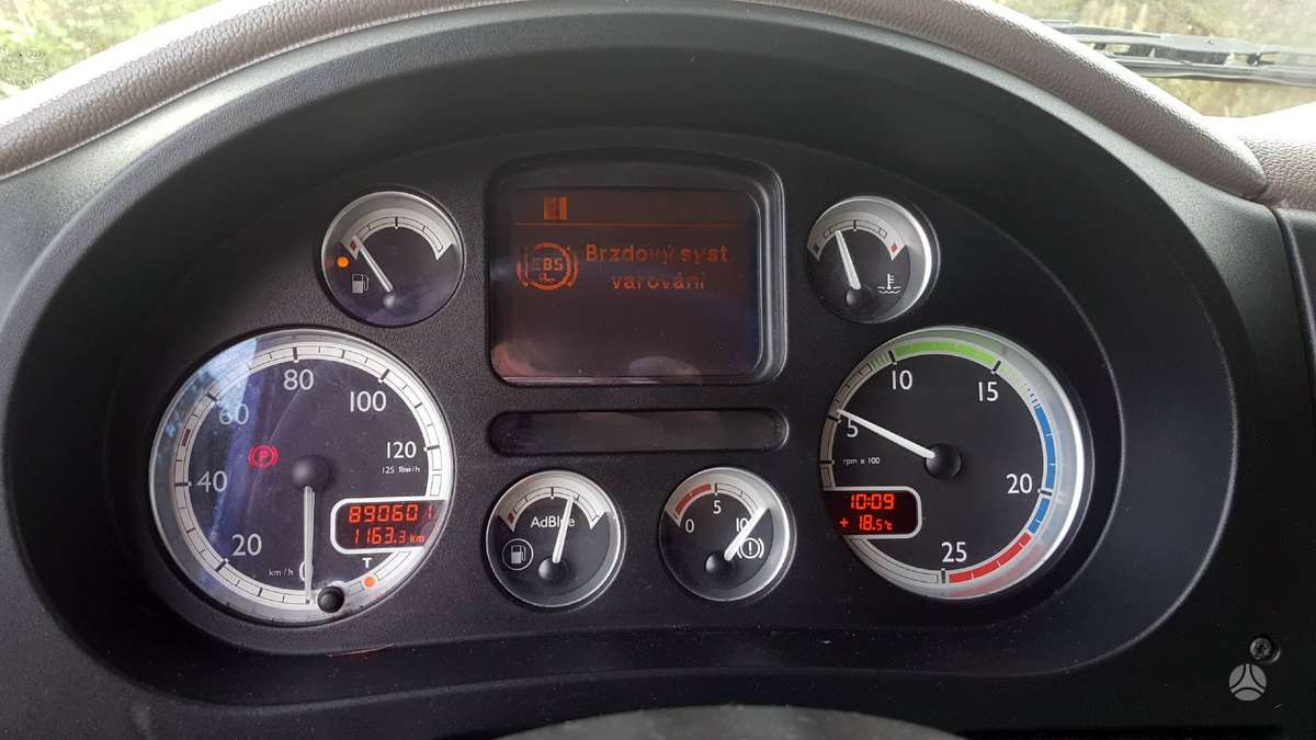 DAF XF105.410, semi-trailer trucks