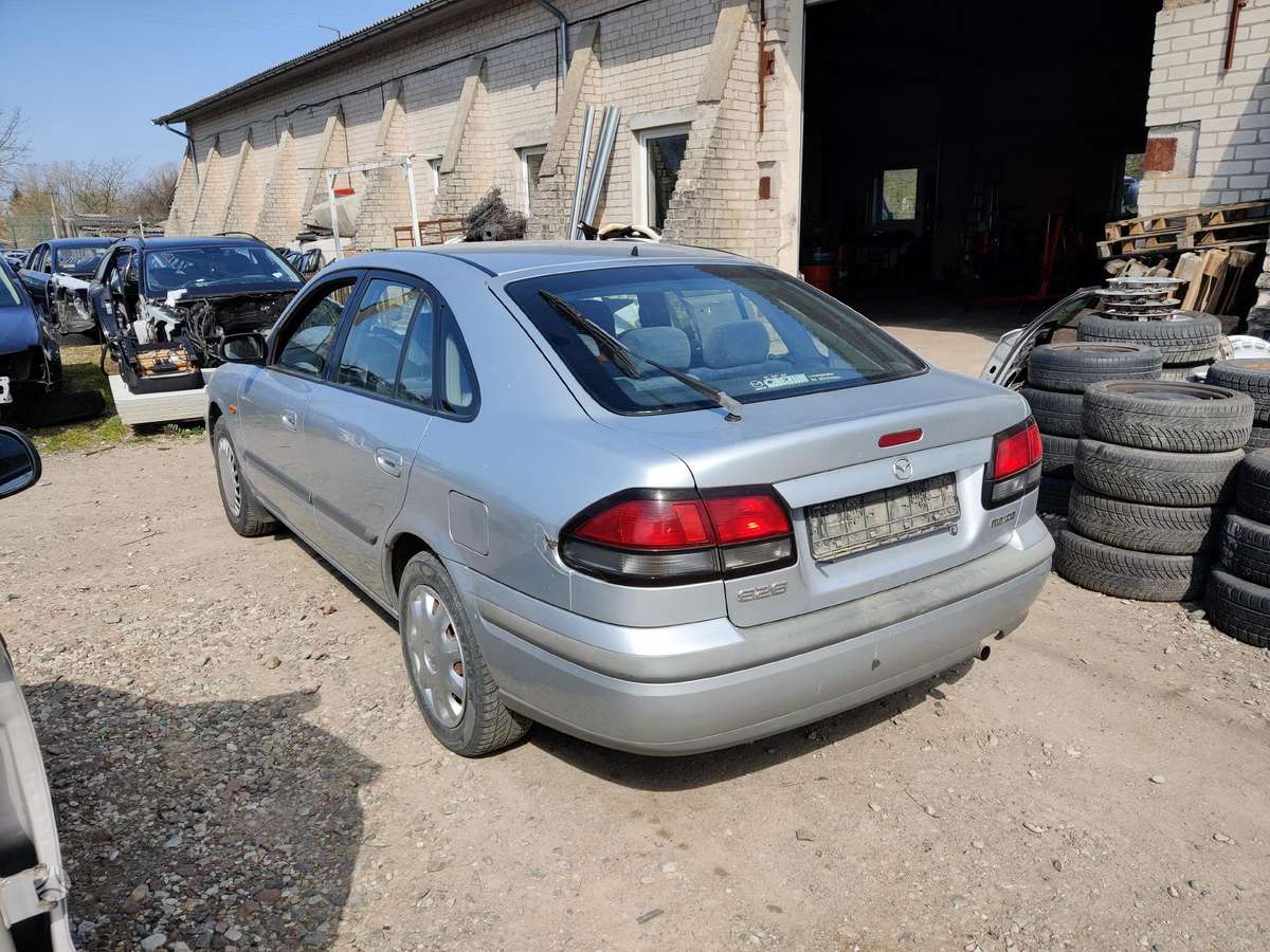 Mazda 626 dalimis. Dirbame nuo 9h iki 18h