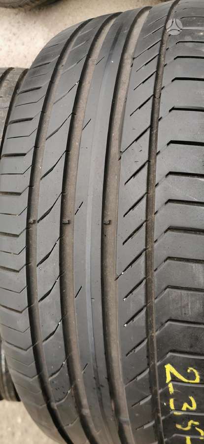 Continental, летние 235/45 R20