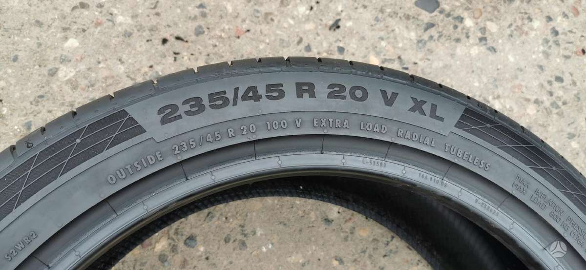 Continental, summer 235/45 R20