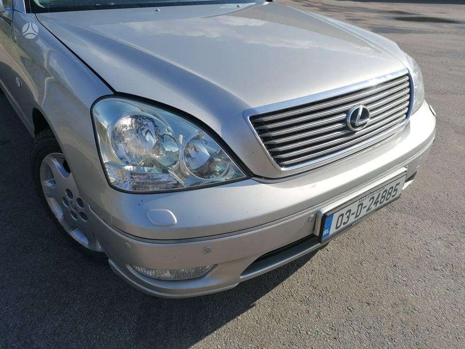 Lexus LS 430