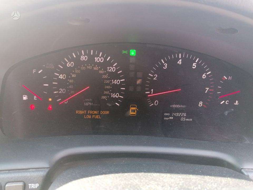 Lexus LS 430