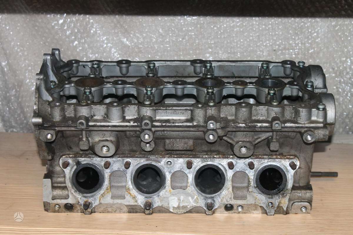 Audi A3 cylinder head