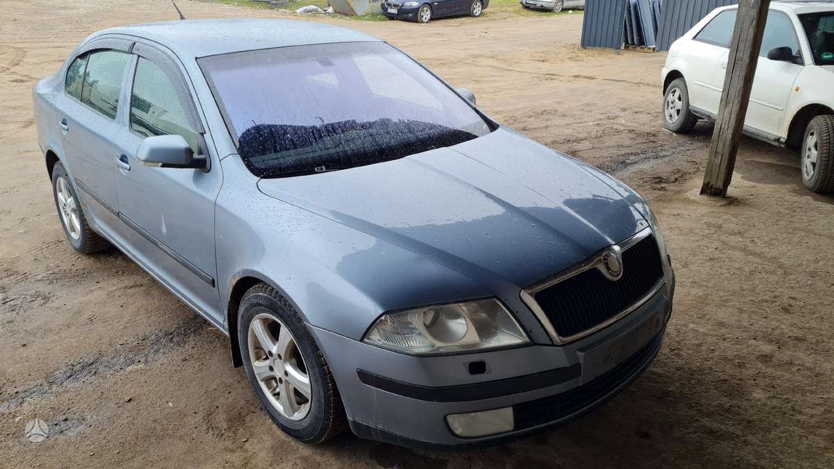 Skoda Octavia dalimis