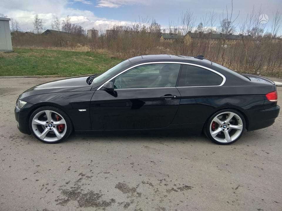 BMW 335 dalimis. Spalvos kodas 475