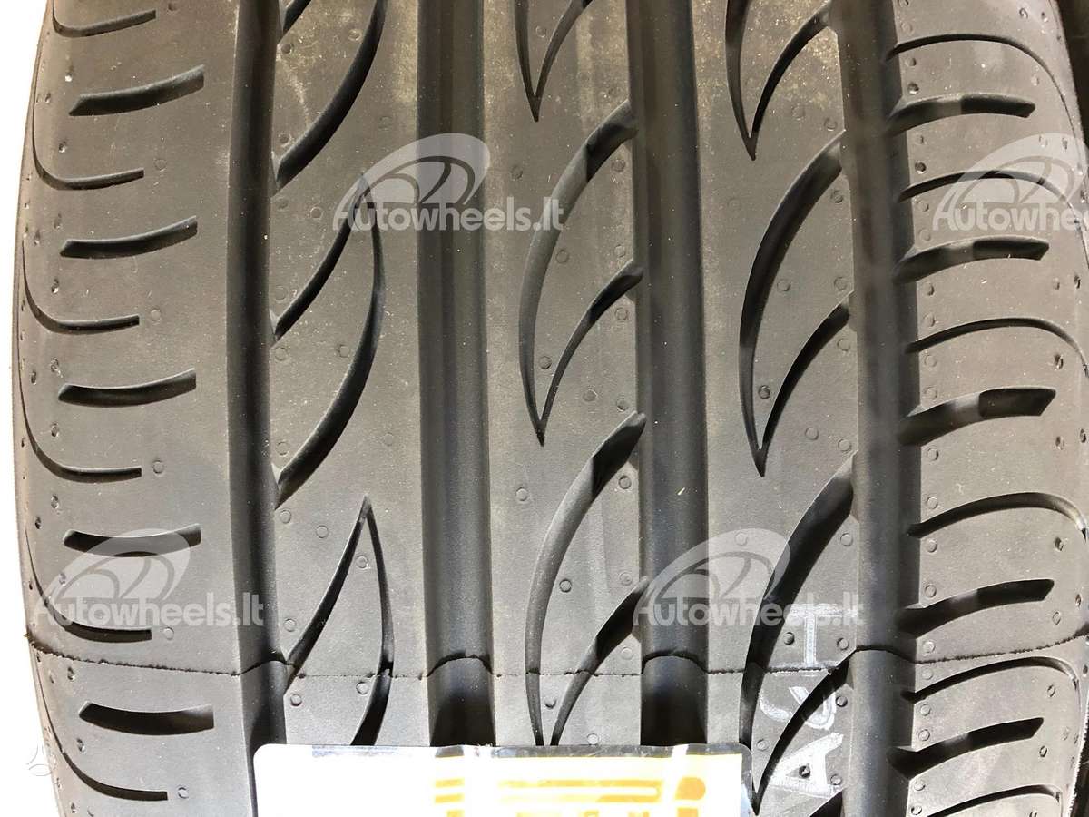 Pirelli PZERO NERO, summer 245/40 R19