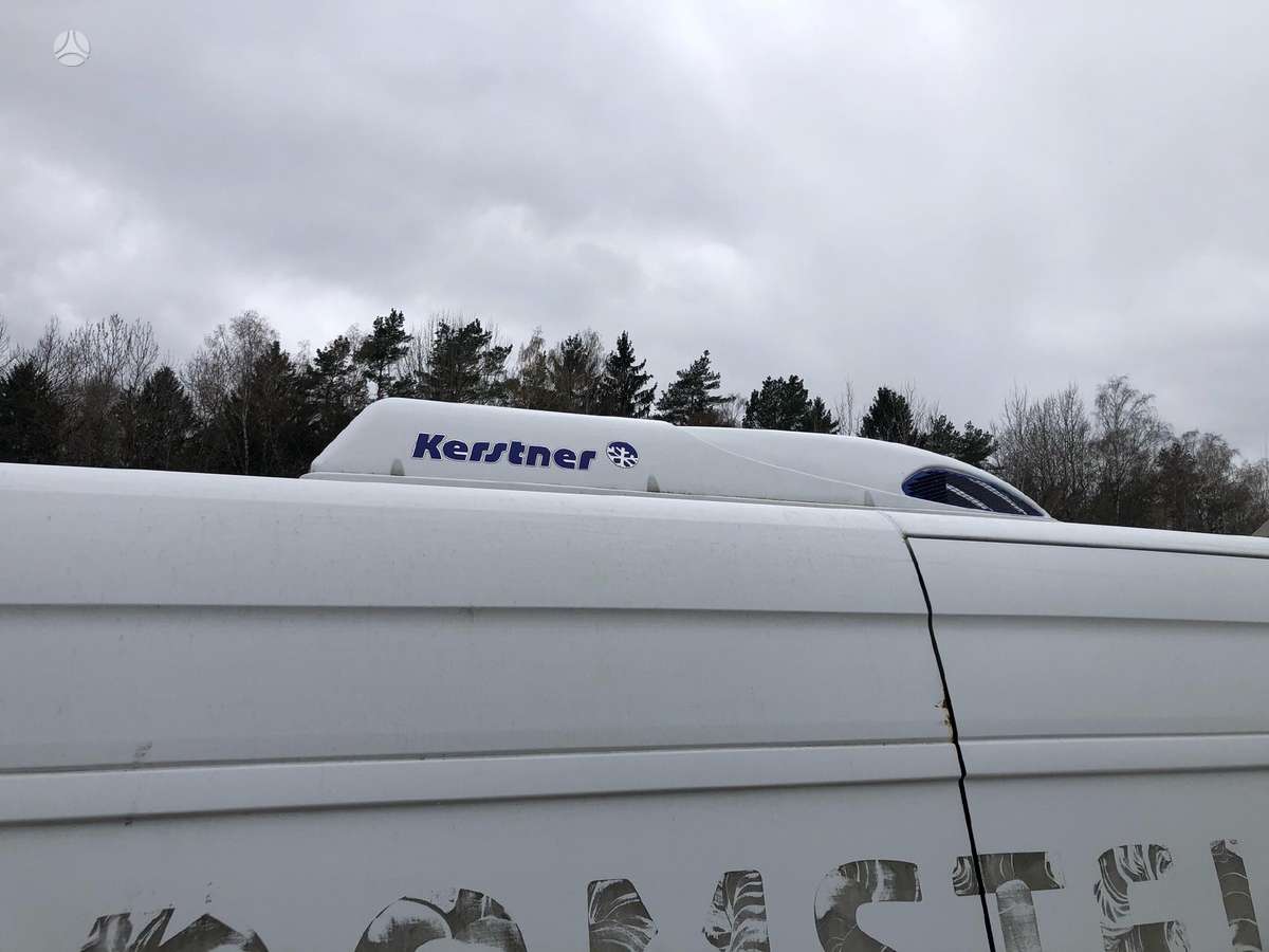 Mercedes-Benz Sprinter, preču