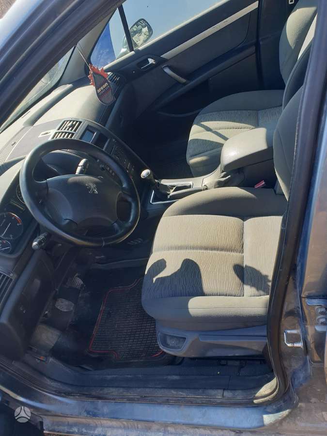 Peugeot 407 for parts