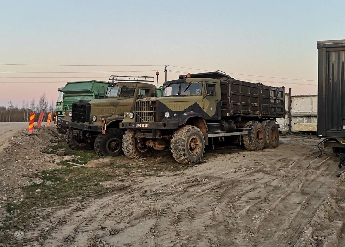 KRAZ Kraz, savivarčiai