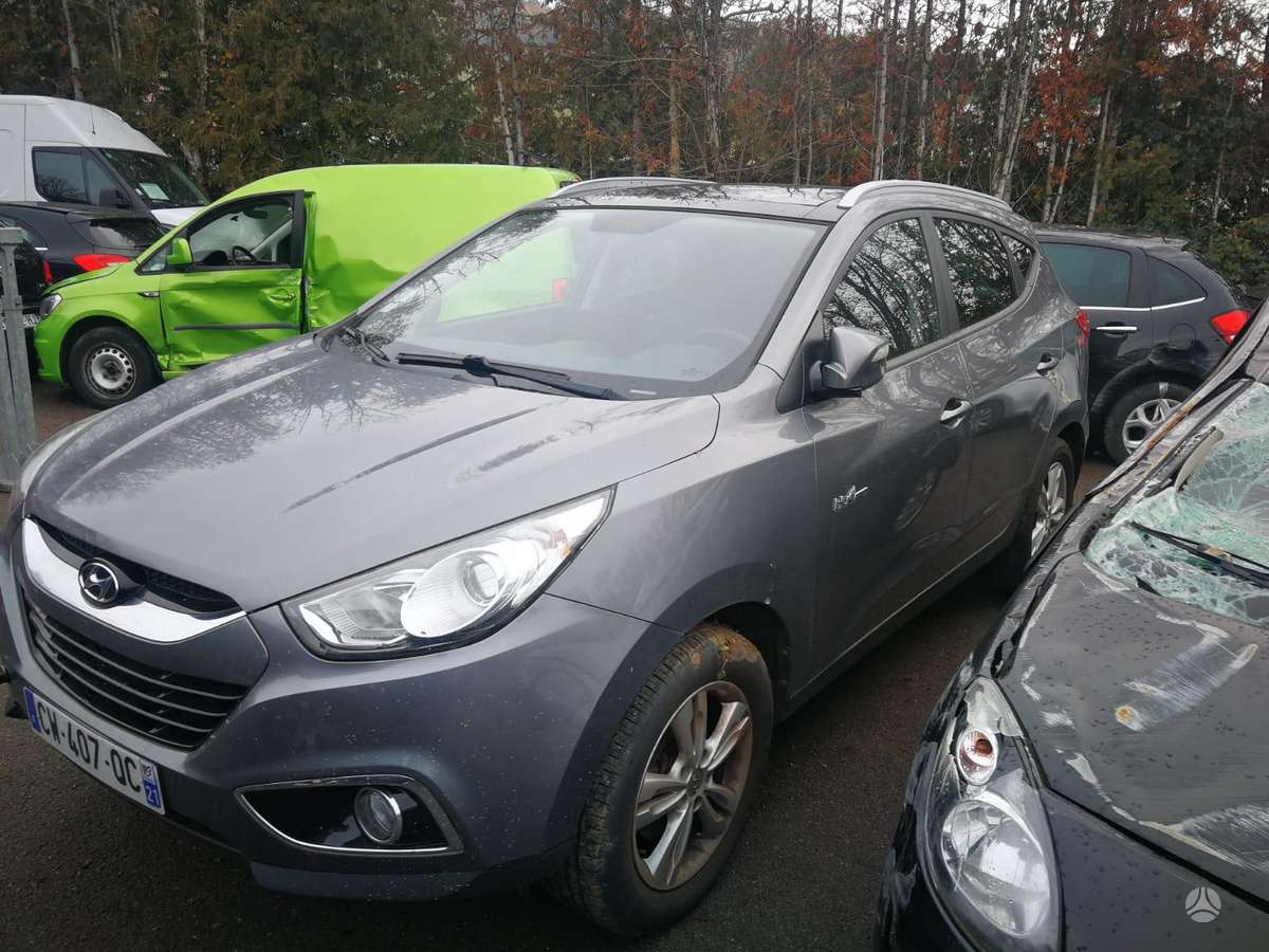 Hyundai ix35 for parts