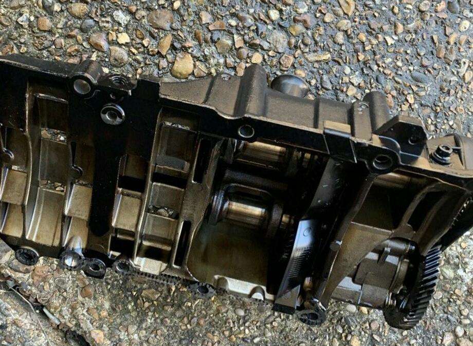 BMW 1 serija, M47TU2D20, crankshaft, pistons, engine block