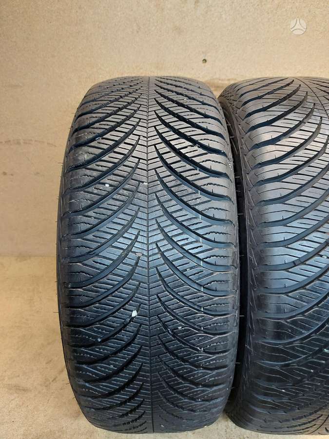 Goodyear Vector4Seasons 2023m, всесезонные 235/55 R18