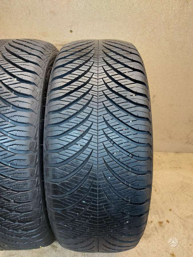 Goodyear Vector4Seasons 2023m, всесезонные 235/55 R18