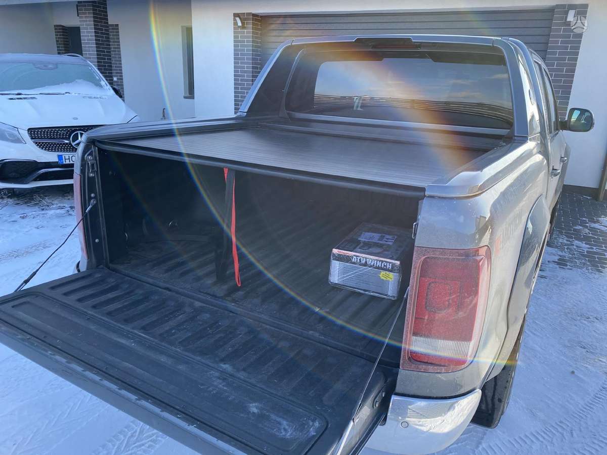Volkswagen Amarok hood (front, rear)