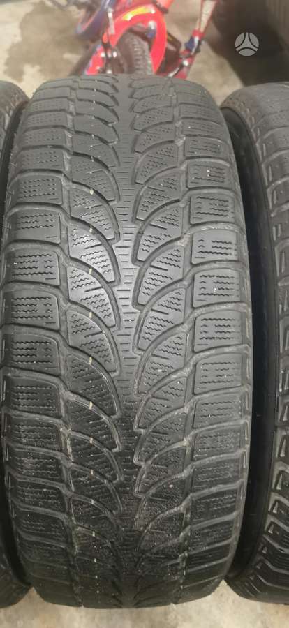 Bridgestone, winter 215/60 R17