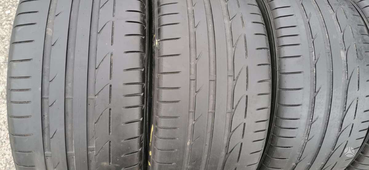 Bridgestone, vasaras 255/40 R18