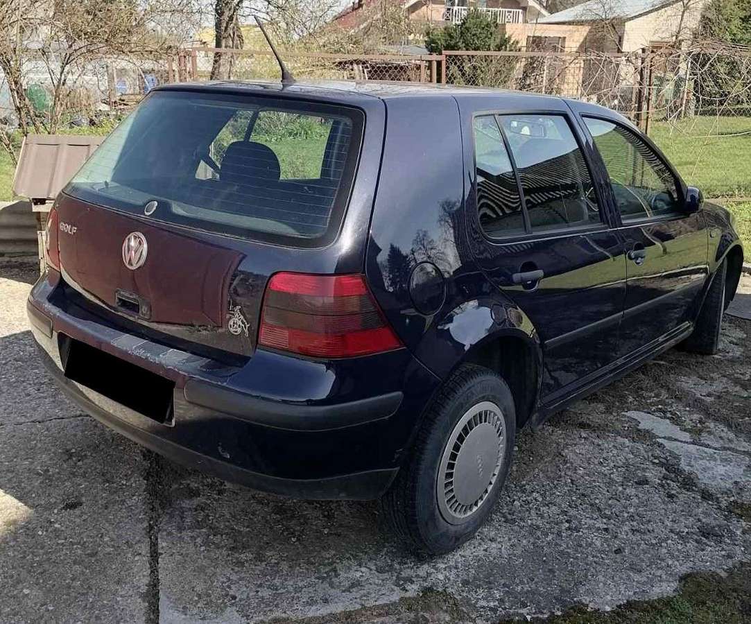 Volkswagen Golf