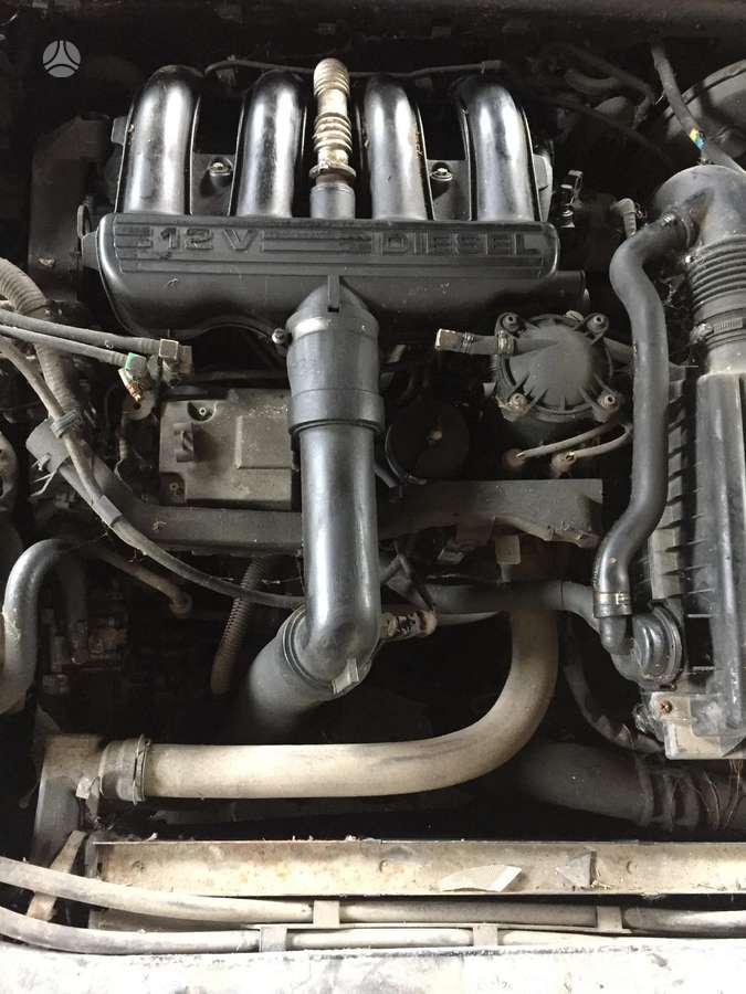 Peugeot 406