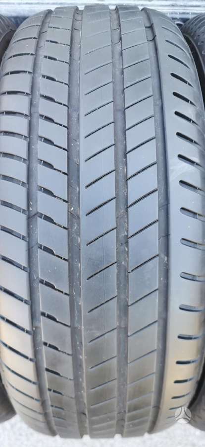 Bridgestone, summer 245/50 R19