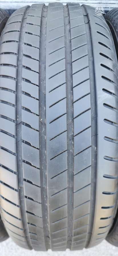 Bridgestone, vasarinės 245/50 R19