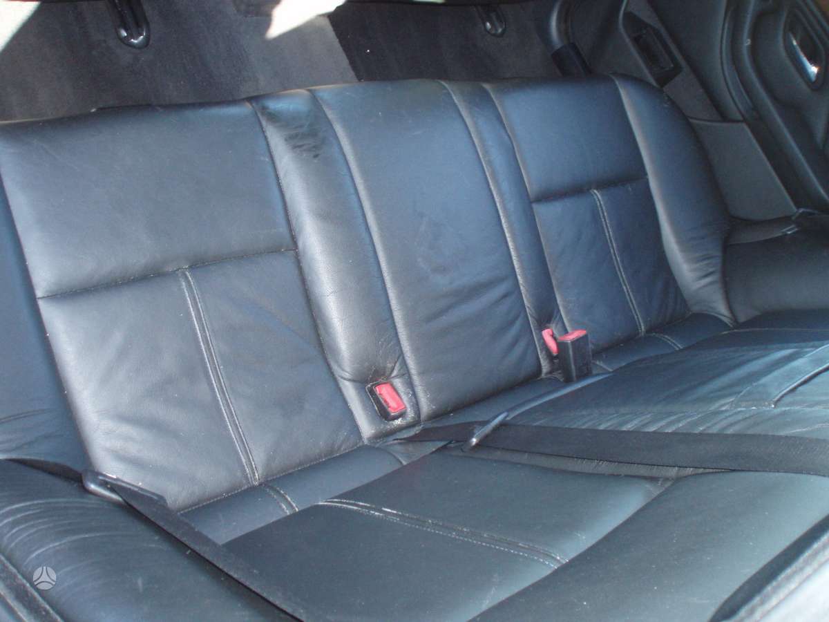 BMW 520 dalimis