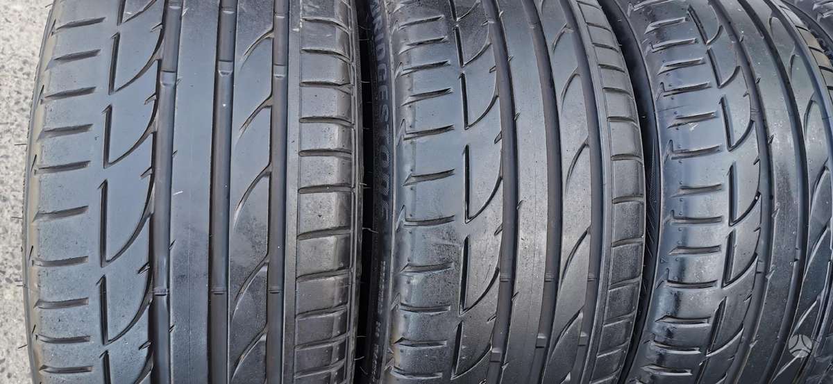 Bridgestone, vasarinės 215/40 R17