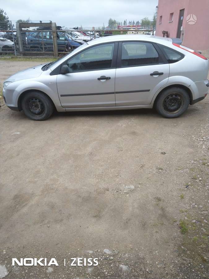 Ford Focus for parts
