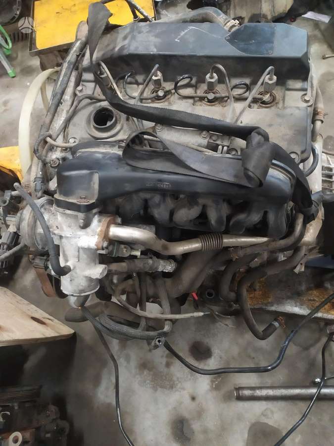 Ford Transit, preču