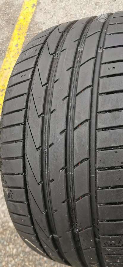 Hankook, летние 245/35 R19