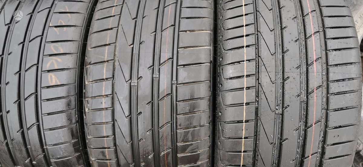 Hankook, летние 245/35 R19