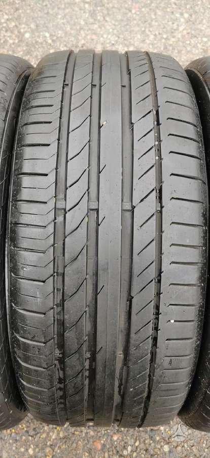 Continental, летние 235/40 R19