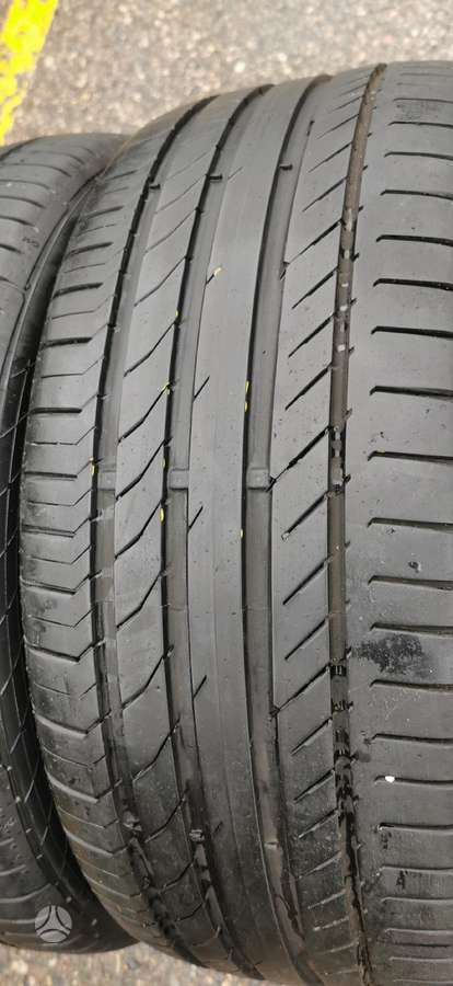 Continental, summer 235/40 R19