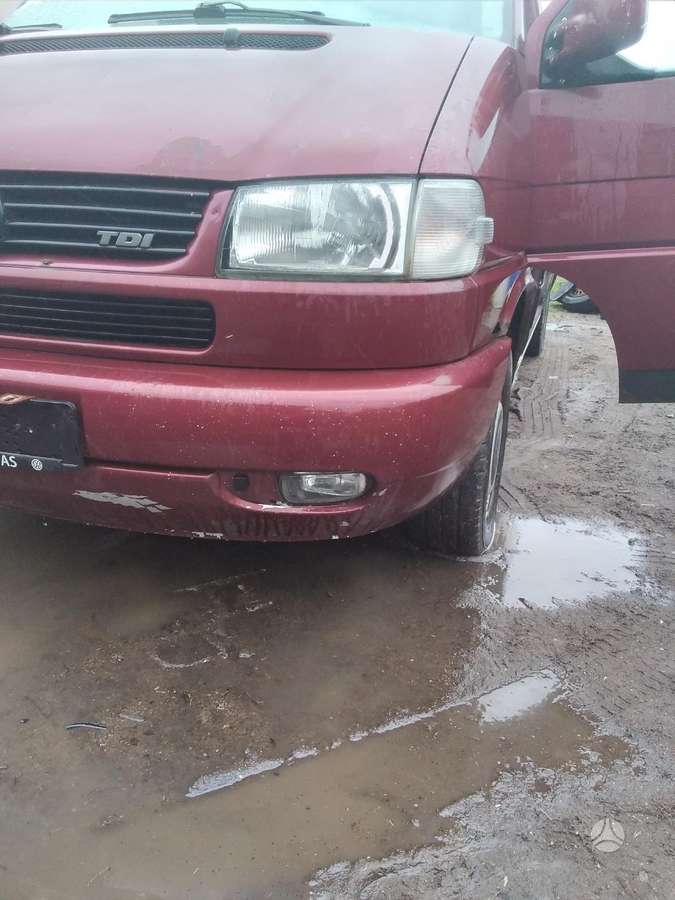 Volkswagen Caravelle по частям