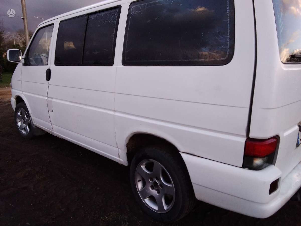 Volkswagen Multivan dalimis