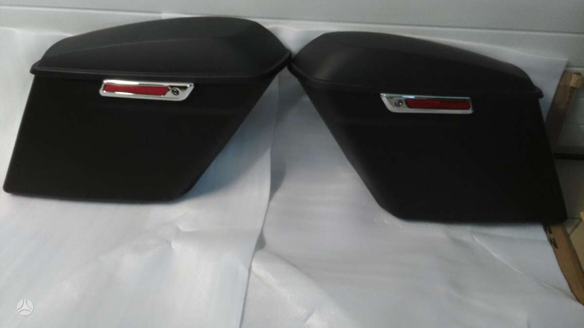 Harley-Davidson FLH, touring / sport touring