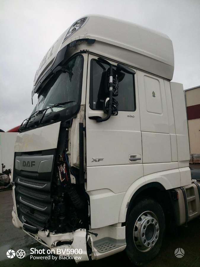 DAF XF 106, vilkikai