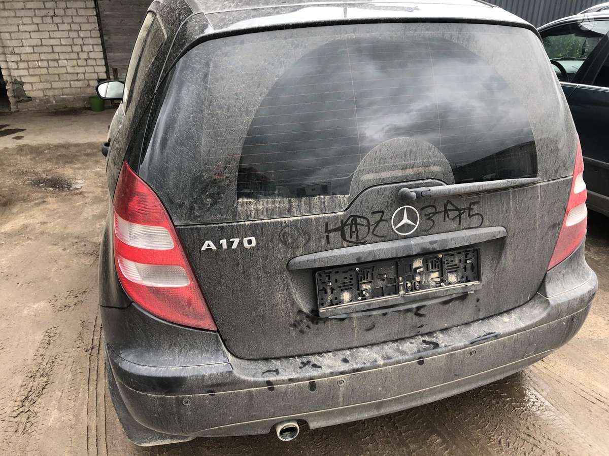 Mercedes-Benz A170 по частям
