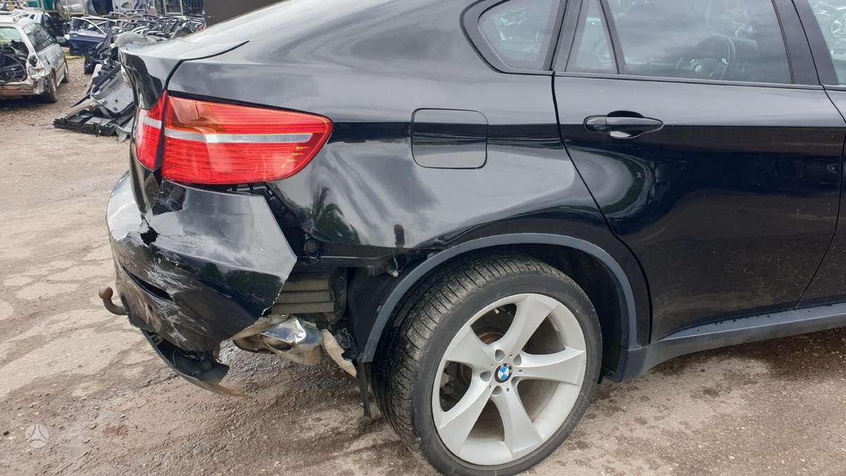 BMW X6 Rida 236 000km