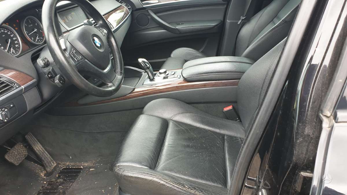 BMW X6 Rida 236 000km