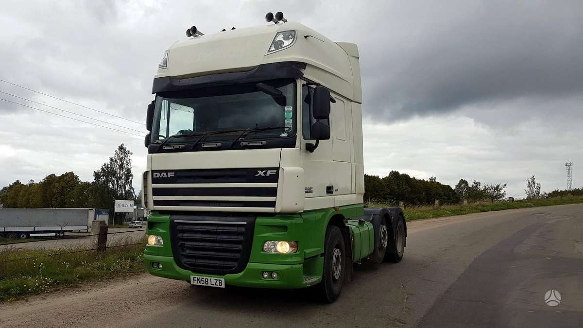 DAF XF105, vilkikai