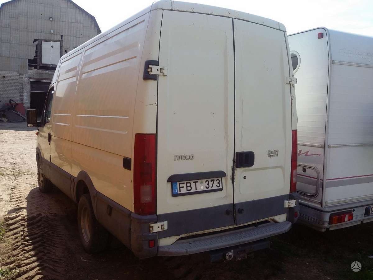 Iveco DAILY, preču