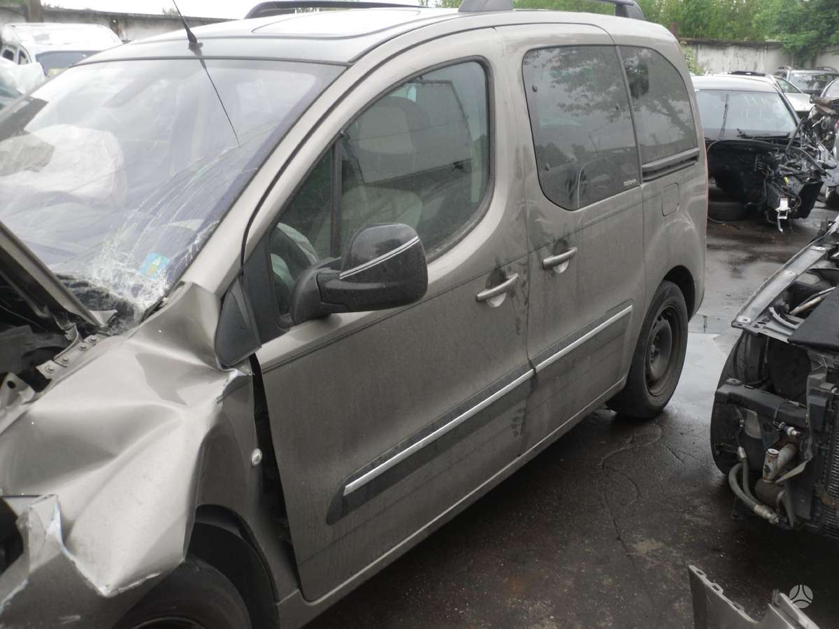 Citroen Berlingo dalimis