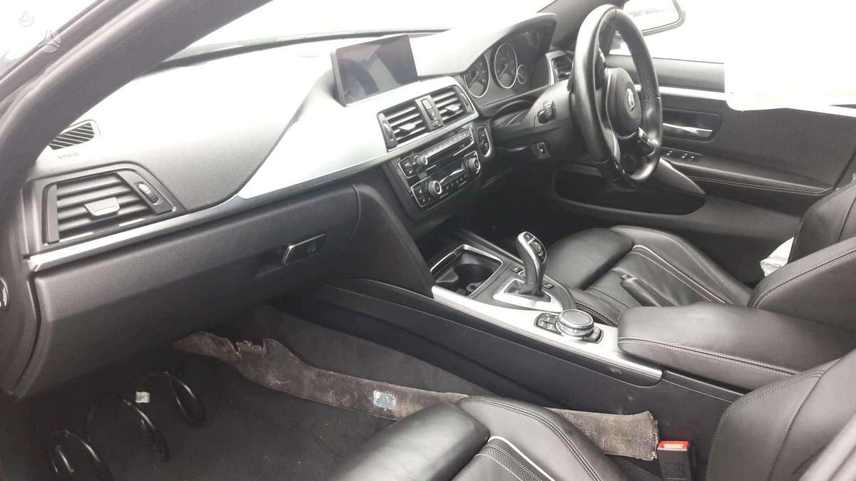 BMW 420 Gran Coupe dalimis