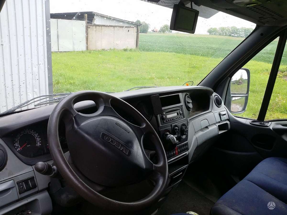 Iveco DAILY, грузовые микроавтобусы