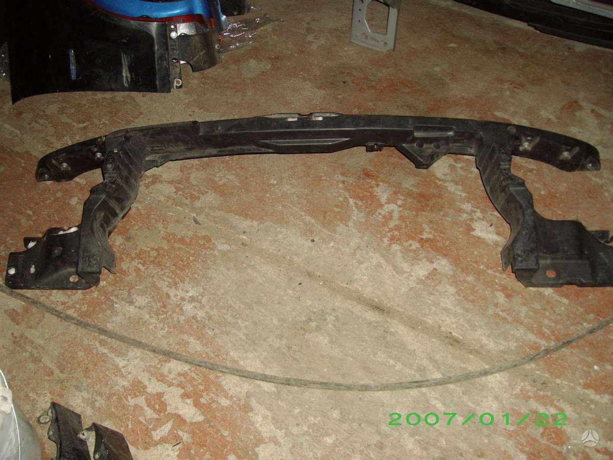 Volkswagen Transporter kėbulo dalys